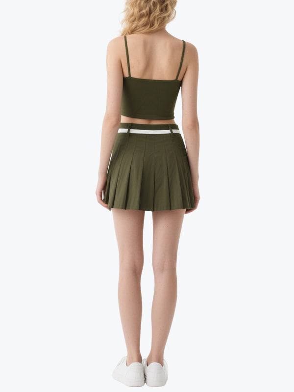 Vibrant Contrasting Sports Style Skirt Suit